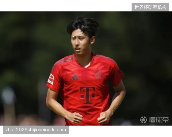 伊藤洋辉和町田浩树组成的新生代防线，将肩负起世界杯的防守重任。