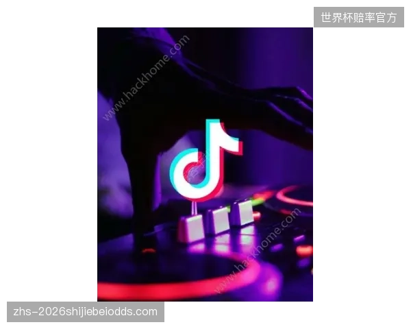 安踏借助抖音“全民热汗”挑战赛，已将其跑步装备的消费人群延伸至三线以下城市